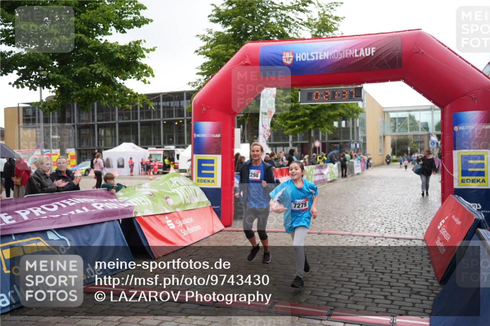 12.06.2026 - Holstenköstenlauf LAZAROV Photography http://msf.ph/oto/9743430 12.06.2026 17:06:35 Laufen 298, 7279 meine-sportfotos.de