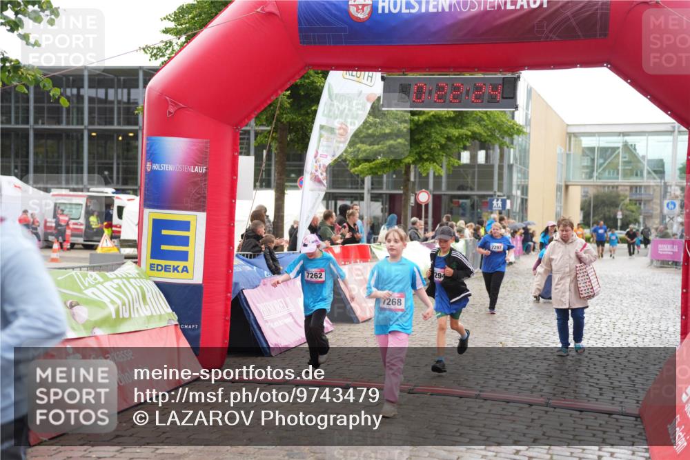 12.06.2026 - Holstenköstenlauf LAZAROV Photography http://msf.ph/oto/9743479 12.06.2026 17:07:23 Laufen 80, 88, 89, 7262, 7268, 294, 7297 meine-sportfotos.de