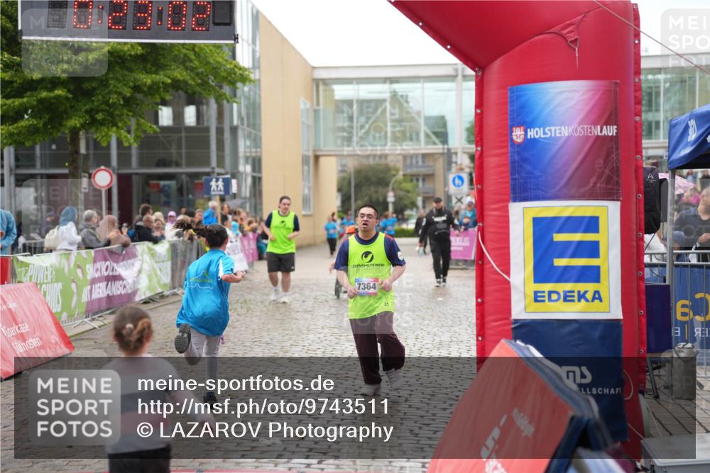 12.06.2026 - Holstenköstenlauf LAZAROV Photography http://msf.ph/oto/9743511 12.06.2026 17:08:00 Laufen 7364, 6, 13 meine-sportfotos.de