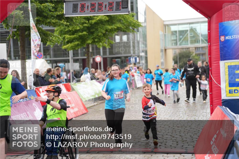 12.06.2026 - Holstenköstenlauf LAZAROV Photography http://msf.ph/oto/9743519 12.06.2026 17:08:19 Laufen 39, 7271, 7477 meine-sportfotos.de