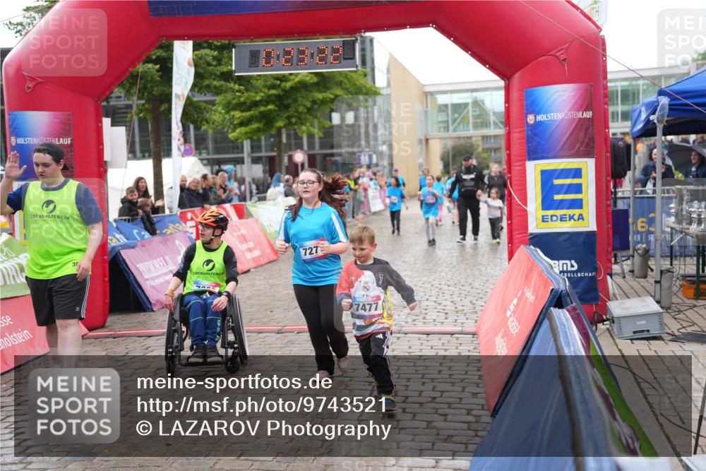 12.06.2026 - Holstenköstenlauf LAZAROV Photography http://msf.ph/oto/9743521 12.06.2026 17:08:20 Laufen 39, 727, 7477, 6 meine-sportfotos.de