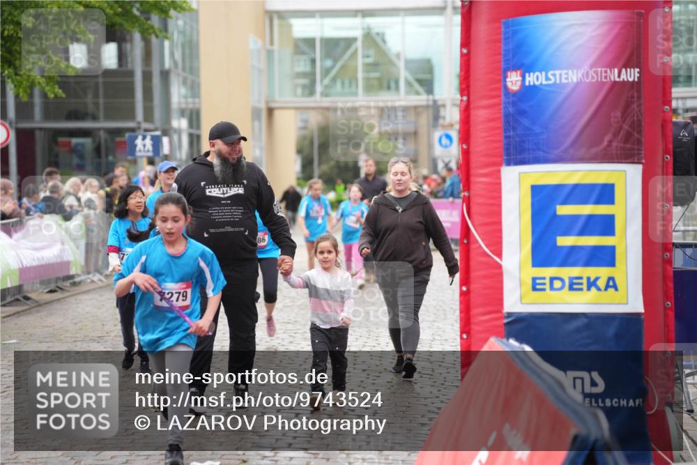 12.06.2026 - Holstenköstenlauf LAZAROV Photography http://msf.ph/oto/9743524 12.06.2026 17:08:26 Laufen 279, 86 meine-sportfotos.de