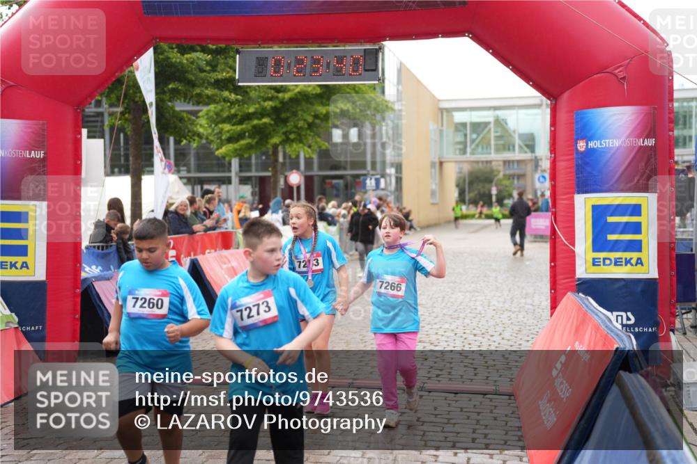 12.06.2026 - Holstenköstenlauf LAZAROV Photography http://msf.ph/oto/9743536 12.06.2026 17:08:39 Laufen 72, 3, 7260, 7273, 7266 meine-sportfotos.de