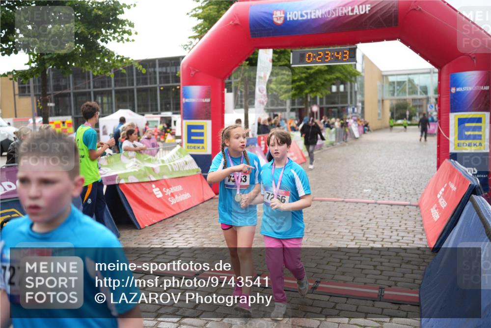 12.06.2026 - Holstenköstenlauf LAZAROV Photography http://msf.ph/oto/9743541 12.06.2026 17:08:42 Laufen 1273, 63, 72, 56, 0, 23, 43 meine-sportfotos.de
