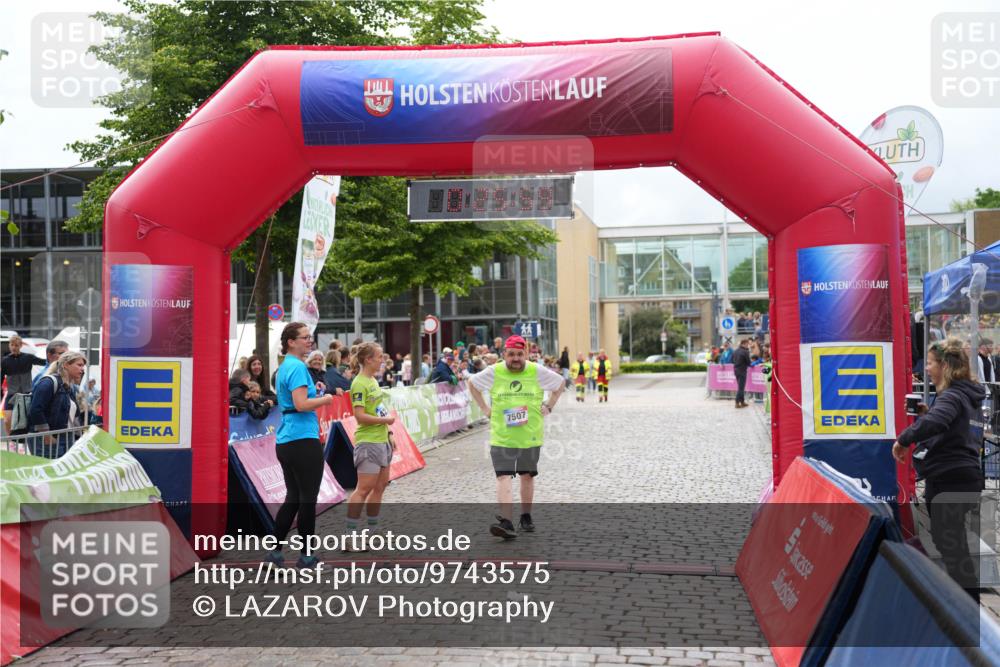 12.06.2026 - Holstenköstenlauf LAZAROV Photography http://msf.ph/oto/9743575 12.06.2026 17:10:58 Laufen 7507 meine-sportfotos.de