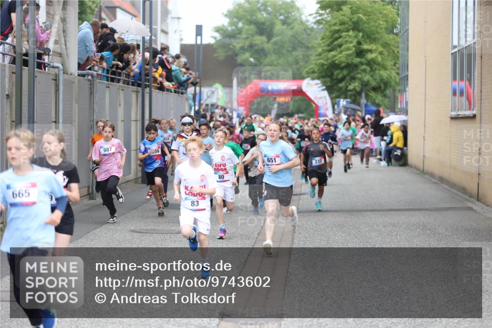 12.06.2026 - Holstenköstenlauf Andreas Tolksdorf http://msf.ph/oto/9743602 12.06.2026 16:48:31 Laufen 665, 91, 987, 56, 83, 80, 00031, 651, 232 meine-sportfotos.de