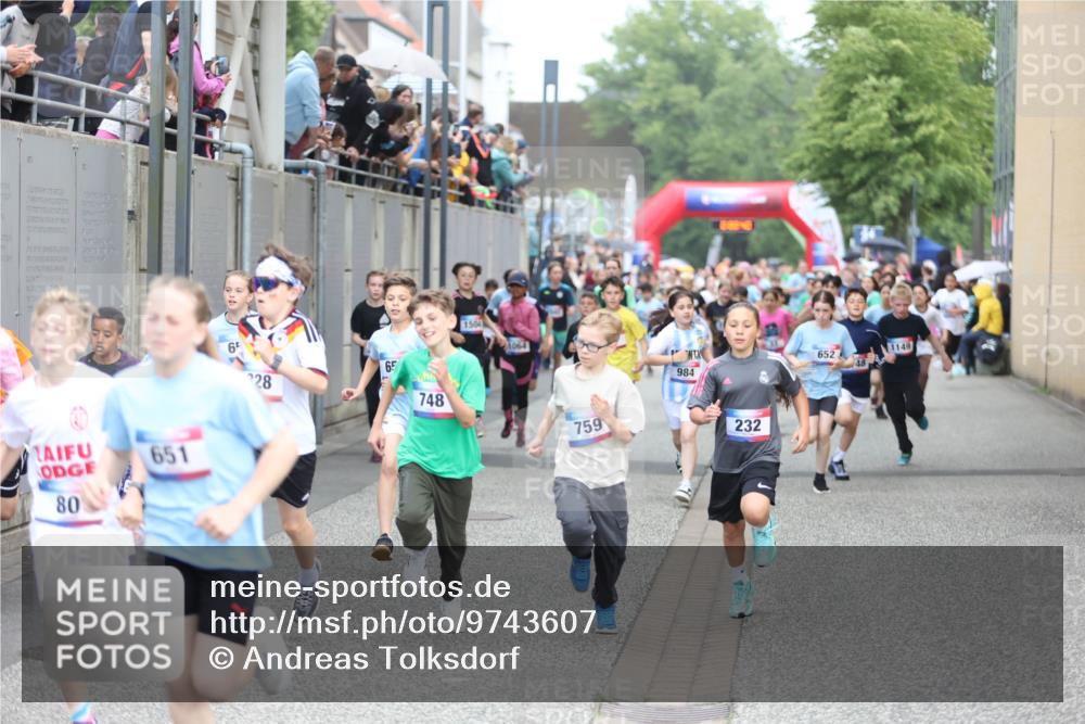12.06.2026 - Holstenköstenlauf Andreas Tolksdorf http://msf.ph/oto/9743607 12.06.2026 16:48:33 Laufen 20, 651, 80, 8928, 65, 748, 1504, 21064, 759, 984, 232, 652, 48, 1149 meine-sportfotos.de