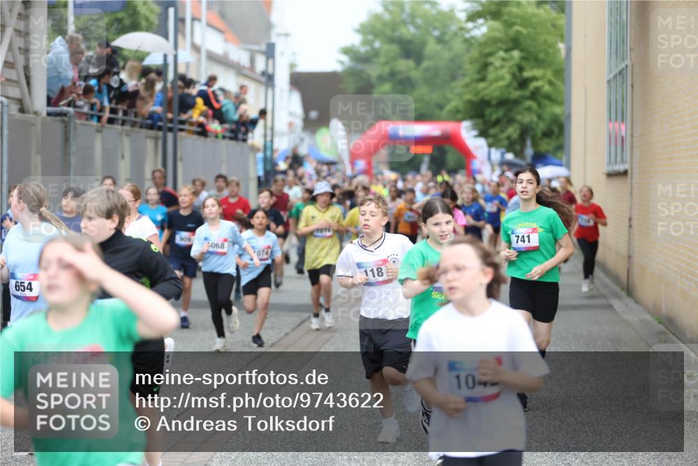 12.06.2026 - Holstenköstenlauf Andreas Tolksdorf http://msf.ph/oto/9743622 12.06.2026 16:48:46 Laufen 654, 743, 509, 068, 074, 118, 10, 741 meine-sportfotos.de
