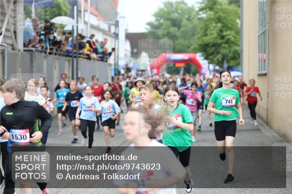 12.06.2026 - Holstenköstenlauf Andreas Tolksdorf http://msf.ph/oto/9743623 12.06.2026 16:48:47 Laufen 1530, 909, 106, 1074, 741 meine-sportfotos.de