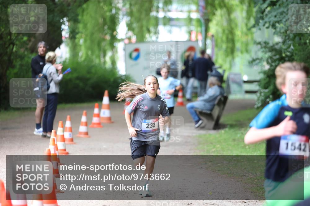 12.06.2026 - Holstenköstenlauf Andreas Tolksdorf http://msf.ph/oto/9743662 12.06.2026 16:52:34 Laufen 232, 1542 meine-sportfotos.de