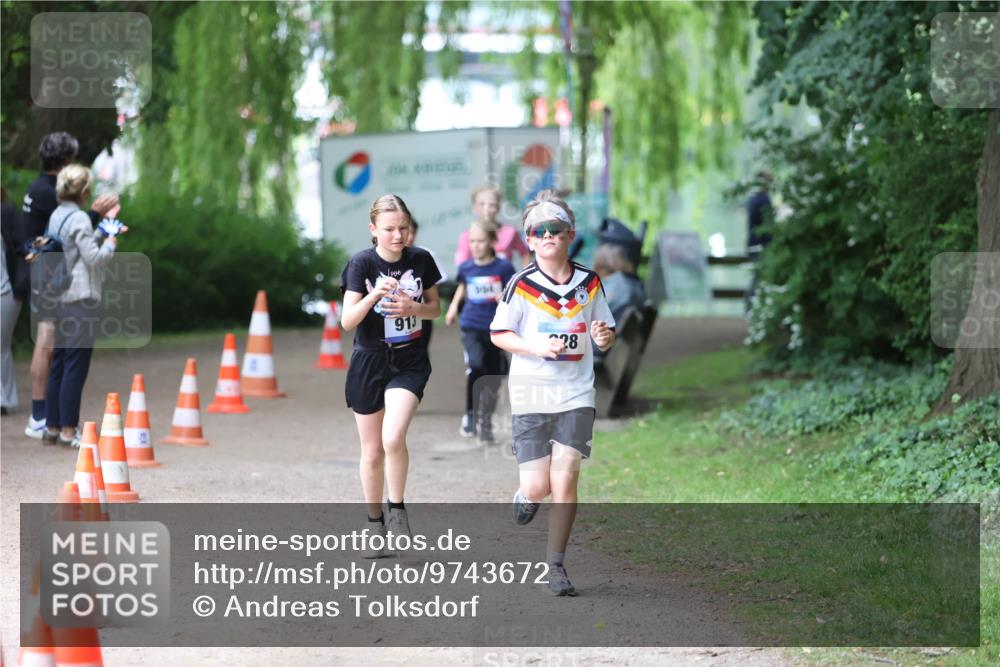 12.06.2026 - Holstenköstenlauf Andreas Tolksdorf http://msf.ph/oto/9743672 12.06.2026 16:52:46 Laufen 913, 3134, 28 meine-sportfotos.de