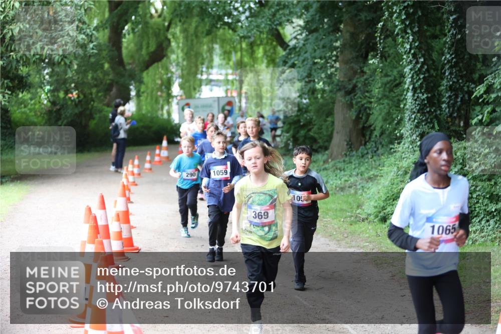 12.06.2026 - Holstenköstenlauf Andreas Tolksdorf http://msf.ph/oto/9743701 12.06.2026 16:53:22 Laufen 290, 1059, 369, 105, 1065 meine-sportfotos.de