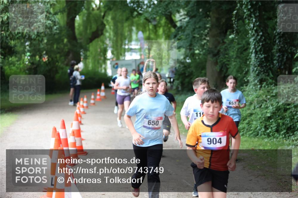 12.06.2026 - Holstenköstenlauf Andreas Tolksdorf http://msf.ph/oto/9743749 12.06.2026 16:54:06 Laufen 650, 115, 652, 904 meine-sportfotos.de