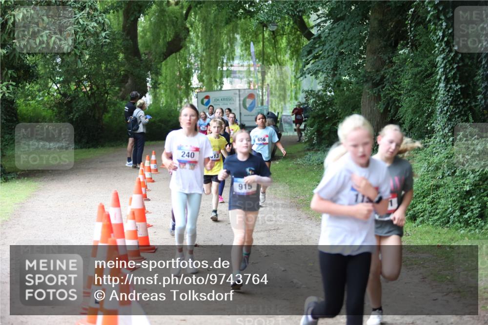 12.06.2026 - Holstenköstenlauf Andreas Tolksdorf http://msf.ph/oto/9743764 12.06.2026 16:54:22 Laufen 240, 13, 656, 915 meine-sportfotos.de
