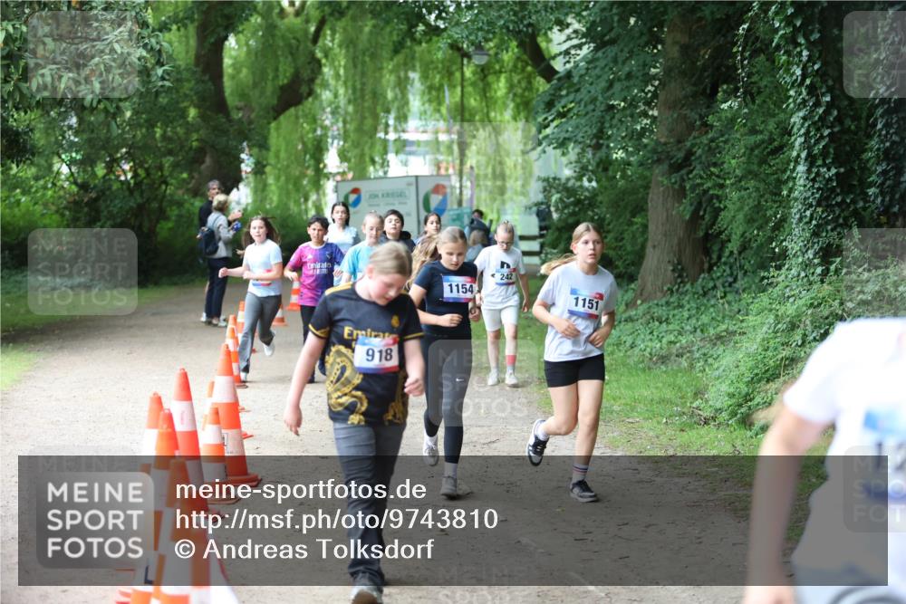 12.06.2026 - Holstenköstenlauf Andreas Tolksdorf http://msf.ph/oto/9743810 12.06.2026 16:55:14 Laufen 918, 1154, 242, 1151 meine-sportfotos.de