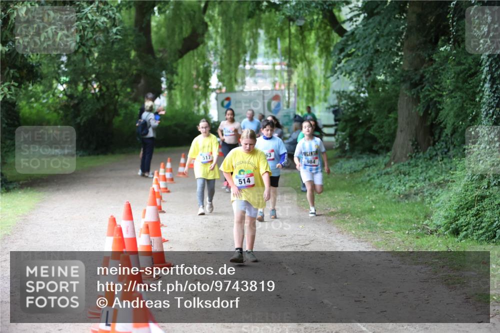 12.06.2026 - Holstenköstenlauf Andreas Tolksdorf http://msf.ph/oto/9743819 12.06.2026 16:55:28 Laufen 517, 63, 984, 514 meine-sportfotos.de