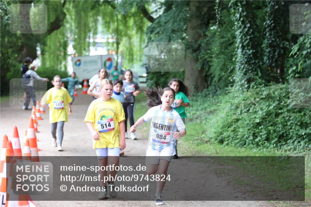 12.06.2026 - Holstenköstenlauf Andreas Tolksdorf http://msf.ph/oto/9743824 12.06.2026 16:55:30 Laufen 517, 1053, 984, 514, 737 meine-sportfotos.de