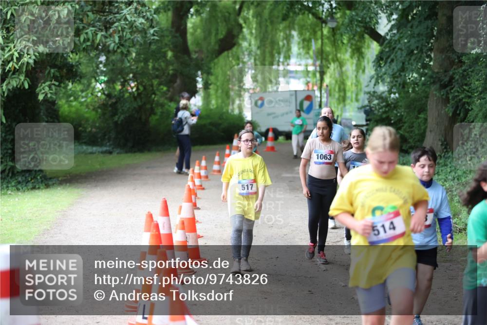 12.06.2026 - Holstenköstenlauf Andreas Tolksdorf http://msf.ph/oto/9743826 12.06.2026 16:55:32 Laufen 517, 1063, 514 meine-sportfotos.de