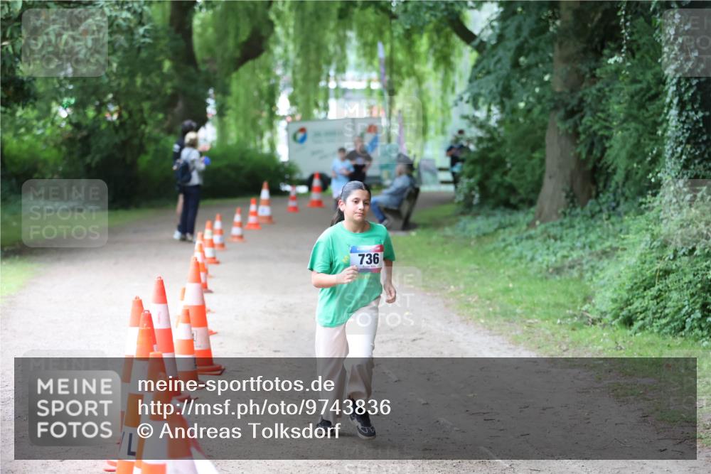 12.06.2026 - Holstenköstenlauf Andreas Tolksdorf http://msf.ph/oto/9743836 12.06.2026 16:55:41 Laufen 736 meine-sportfotos.de