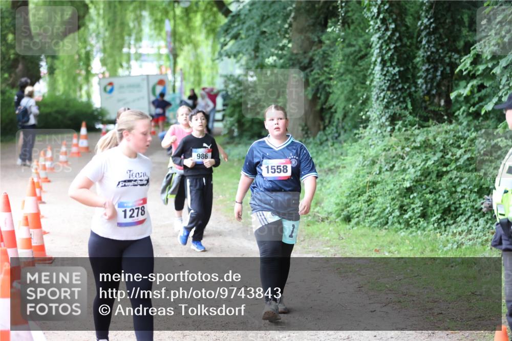 12.06.2026 - Holstenköstenlauf Andreas Tolksdorf http://msf.ph/oto/9743843 12.06.2026 16:56:00 Laufen 986, 1558, 1278 meine-sportfotos.de