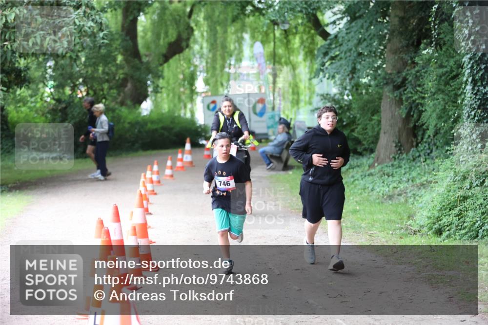 12.06.2026 - Holstenköstenlauf Andreas Tolksdorf http://msf.ph/oto/9743868 12.06.2026 16:56:45 Laufen 746 meine-sportfotos.de
