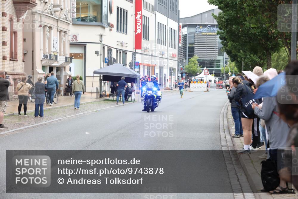 12.06.2026 - Holstenköstenlauf Andreas Tolksdorf http://msf.ph/oto/9743878 12.06.2026 17:06:10 Laufen  meine-sportfotos.de