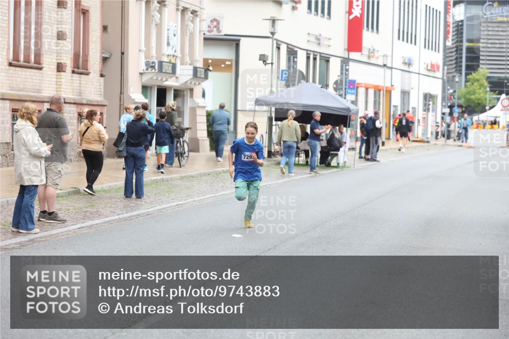 12.06.2026 - Holstenköstenlauf Andreas Tolksdorf http://msf.ph/oto/9743883 12.06.2026 17:06:18 Laufen 729 meine-sportfotos.de