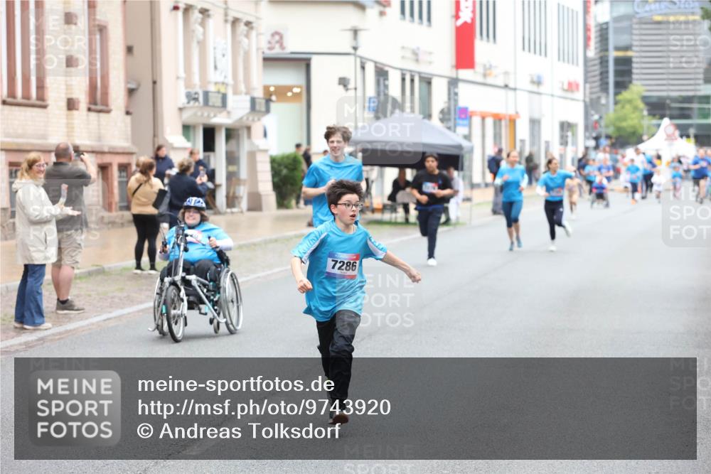 12.06.2026 - Holstenköstenlauf Andreas Tolksdorf http://msf.ph/oto/9743920 12.06.2026 17:07:21 Laufen 7286 meine-sportfotos.de
