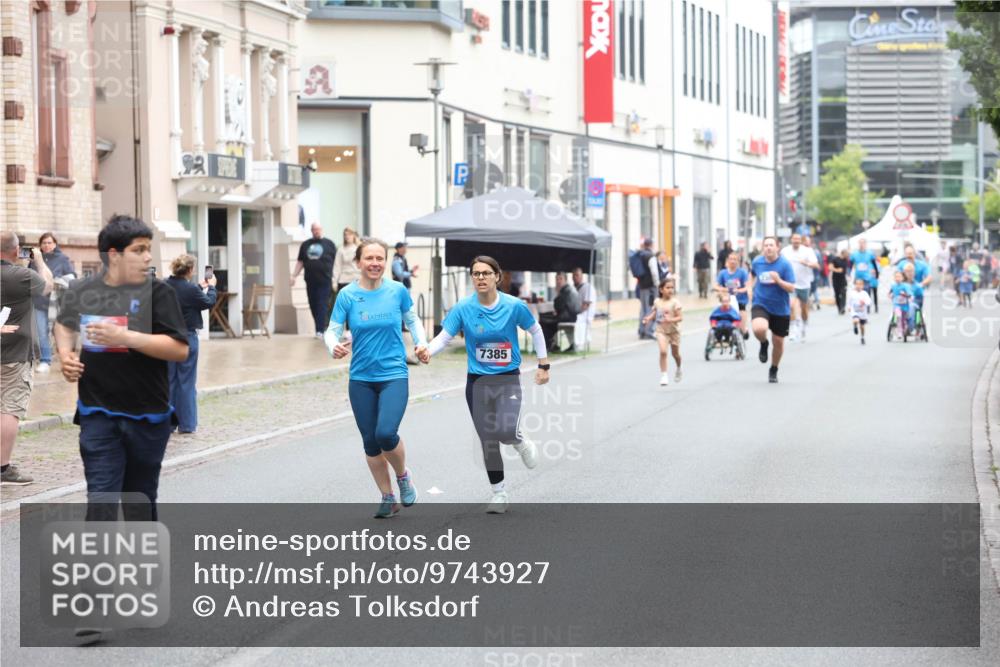 12.06.2026 - Holstenköstenlauf Andreas Tolksdorf http://msf.ph/oto/9743927 12.06.2026 17:07:26 Laufen 7385 meine-sportfotos.de