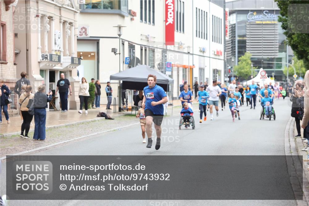 12.06.2026 - Holstenköstenlauf Andreas Tolksdorf http://msf.ph/oto/9743932 12.06.2026 17:07:30 Laufen 345, 7304, 7318 meine-sportfotos.de