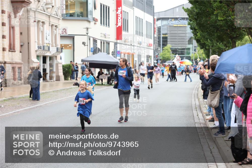 12.06.2026 - Holstenköstenlauf Andreas Tolksdorf http://msf.ph/oto/9743965 12.06.2026 17:07:54 Laufen 3 meine-sportfotos.de
