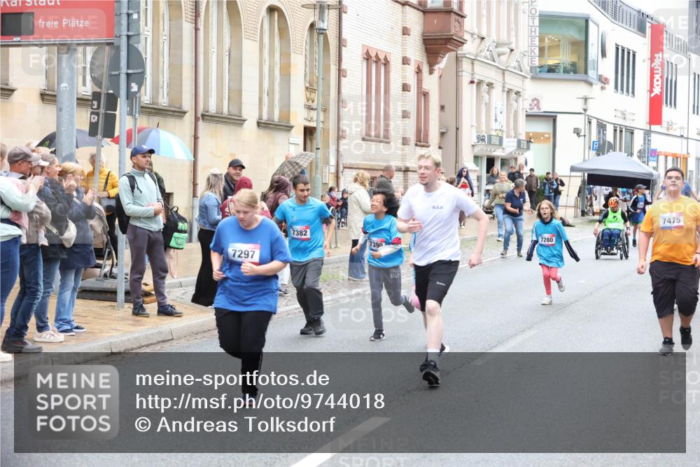 12.06.2026 - Holstenköstenlauf Andreas Tolksdorf http://msf.ph/oto/9744018 12.06.2026 17:08:48 Laufen 7297, 7382, 7390, 7280, 7475 meine-sportfotos.de