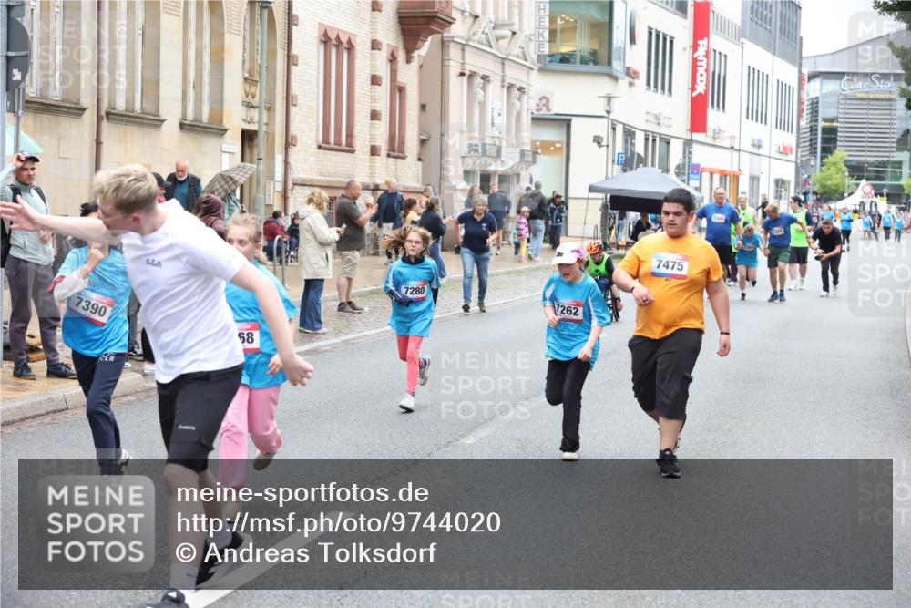 12.06.2026 - Holstenköstenlauf Andreas Tolksdorf http://msf.ph/oto/9744020 12.06.2026 17:08:49 Laufen 7390, 9, 4, 5, 68, 7280, 7262, 7475, 7309, 7264, 7320 meine-sportfotos.de