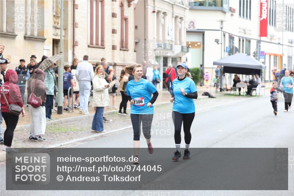 12.06.2026 - Holstenköstenlauf Andreas Tolksdorf http://msf.ph/oto/9744045 12.06.2026 17:09:16 Laufen 7386 meine-sportfotos.de