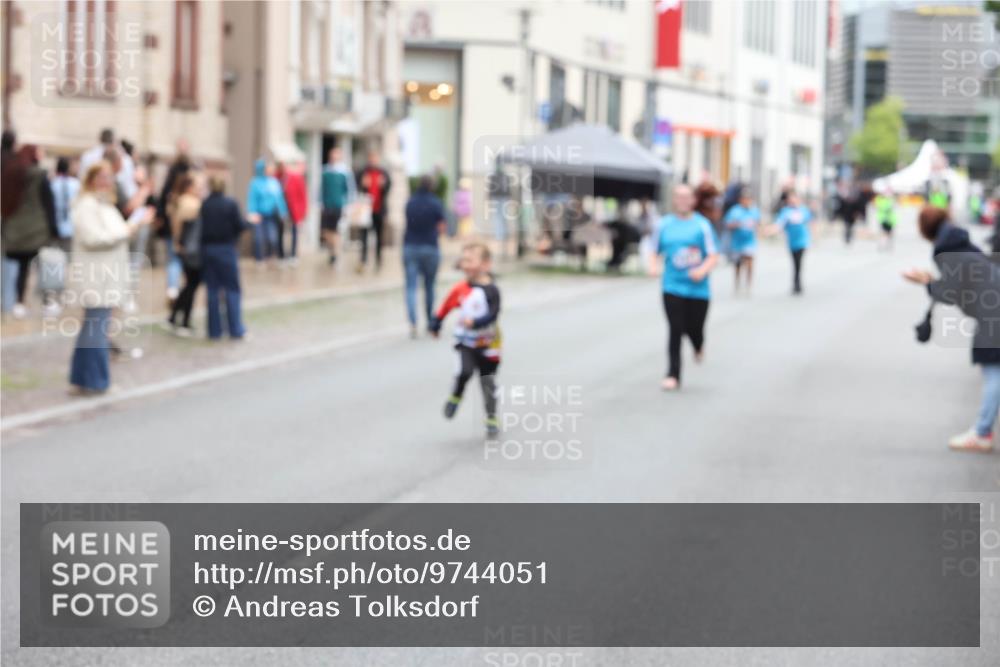 12.06.2026 - Holstenköstenlauf Andreas Tolksdorf http://msf.ph/oto/9744051 12.06.2026 17:09:19 Laufen  meine-sportfotos.de