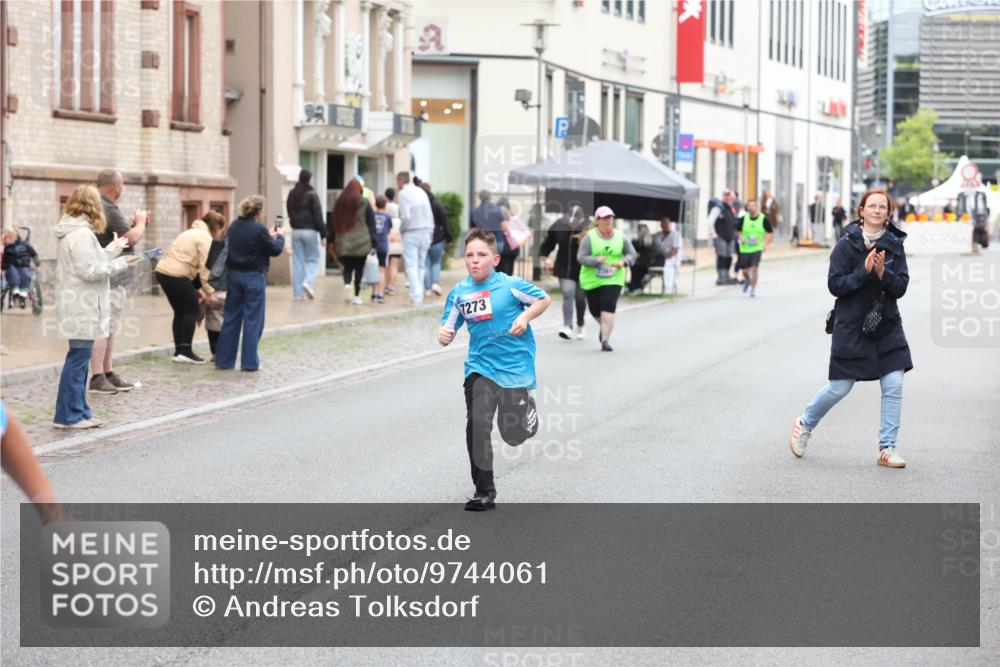 12.06.2026 - Holstenköstenlauf Andreas Tolksdorf http://msf.ph/oto/9744061 12.06.2026 17:09:36 Laufen 7273 meine-sportfotos.de