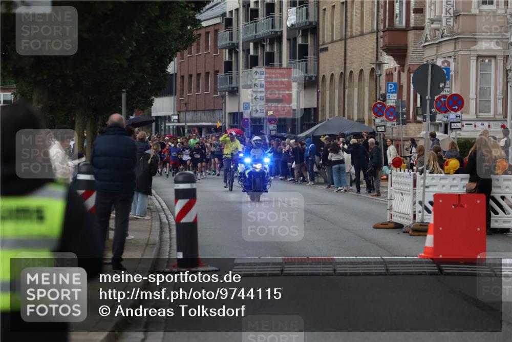12.06.2026 - Holstenköstenlauf Andreas Tolksdorf http://msf.ph/oto/9744115 12.06.2026 17:33:02 Laufen 10, 8, 19, 19 meine-sportfotos.de