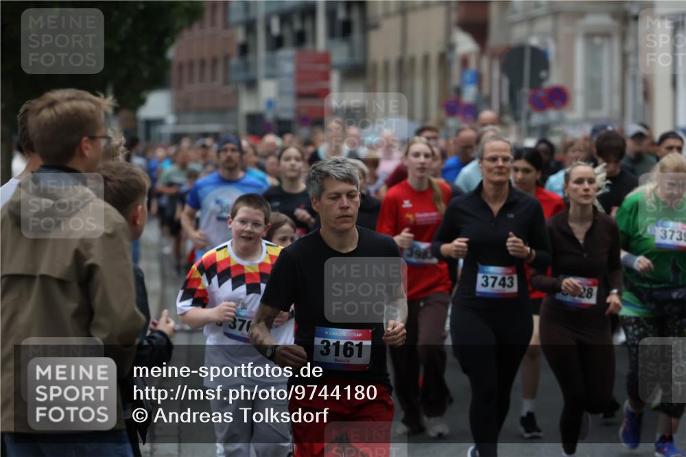 12.06.2026 - Holstenköstenlauf Andreas Tolksdorf http://msf.ph/oto/9744180 12.06.2026 17:33:57 Laufen 37, 36, 3161, 398, 3743, 28, 3739 meine-sportfotos.de