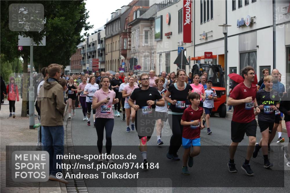12.06.2026 - Holstenköstenlauf Andreas Tolksdorf http://msf.ph/oto/9744184 12.06.2026 17:34:03 Laufen 4107, 381, 3644, 4455, 3158, 4283, 3794, 741 meine-sportfotos.de