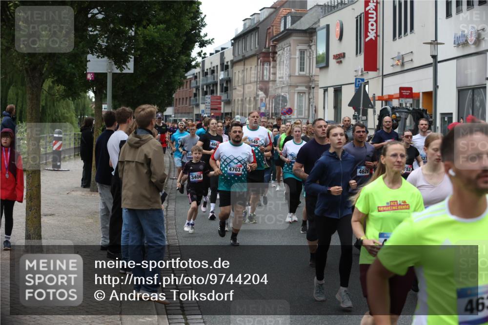 12.06.2026 - Holstenköstenlauf Andreas Tolksdorf http://msf.ph/oto/9744204 12.06.2026 17:34:14 Laufen 4667, 2545, 3406, 4703, 127, 4626, 553, 46 meine-sportfotos.de