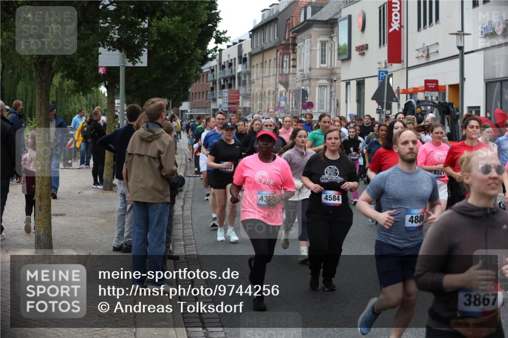 12.06.2026 - Holstenköstenlauf Andreas Tolksdorf http://msf.ph/oto/9744256 12.06.2026 17:34:48 Laufen 4495, 4321, 4584, 4886, 20, 43, 2018, 3867 meine-sportfotos.de