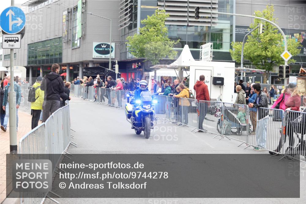 12.06.2026 - Holstenköstenlauf Andreas Tolksdorf http://msf.ph/oto/9744278 12.06.2026 17:48:06 Laufen 265 meine-sportfotos.de