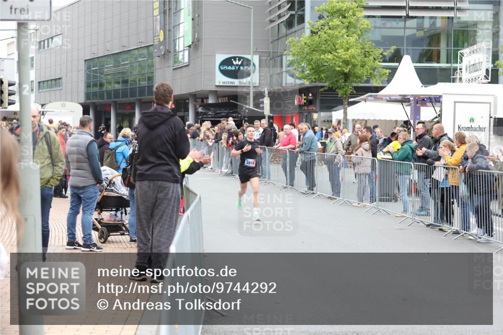12.06.2026 - Holstenköstenlauf Andreas Tolksdorf http://msf.ph/oto/9744292 12.06.2026 17:49:50 Laufen 3818 meine-sportfotos.de