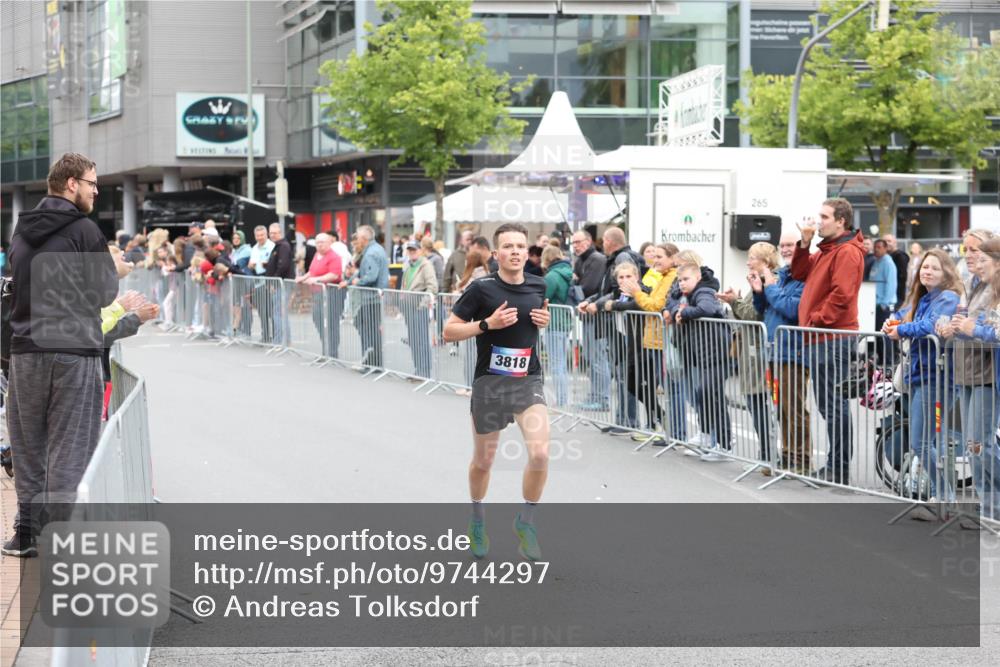 12.06.2026 - Holstenköstenlauf Andreas Tolksdorf http://msf.ph/oto/9744297 12.06.2026 17:49:52 Laufen 3818, 265 meine-sportfotos.de