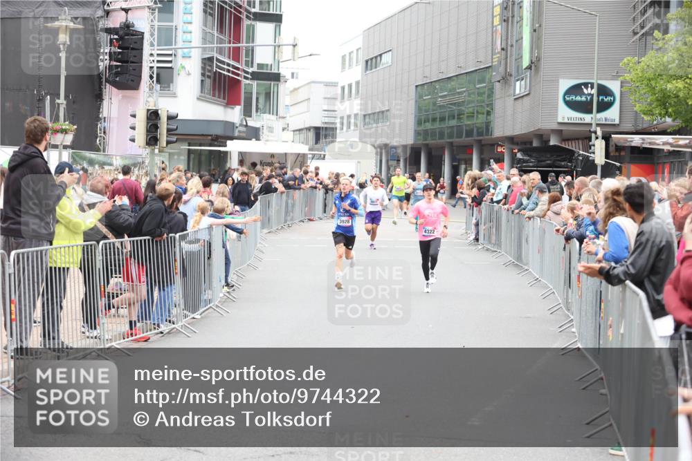 12.06.2026 - Holstenköstenlauf Andreas Tolksdorf http://msf.ph/oto/9744322 12.06.2026 17:50:52 Laufen 3928, 4811, 4322 meine-sportfotos.de
