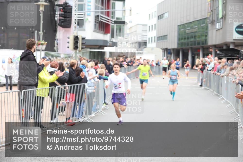12.06.2026 - Holstenköstenlauf Andreas Tolksdorf http://msf.ph/oto/9744328 12.06.2026 17:50:56 Laufen 4811 meine-sportfotos.de