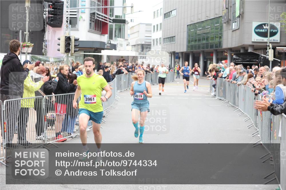 12.06.2026 - Holstenköstenlauf Andreas Tolksdorf http://msf.ph/oto/9744334 12.06.2026 17:50:59 Laufen 3961, 4519 meine-sportfotos.de