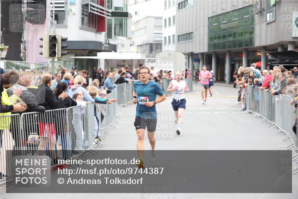12.06.2026 - Holstenköstenlauf Andreas Tolksdorf http://msf.ph/oto/9744387 12.06.2026 17:51:57 Laufen 4650, 4500 meine-sportfotos.de
