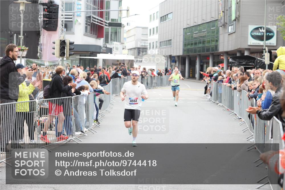 12.06.2026 - Holstenköstenlauf Andreas Tolksdorf http://msf.ph/oto/9744418 12.06.2026 17:52:37 Laufen 4552 meine-sportfotos.de