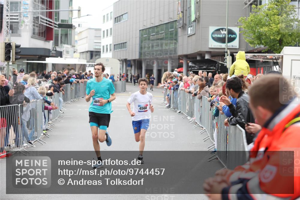 12.06.2026 - Holstenköstenlauf Andreas Tolksdorf http://msf.ph/oto/9744457 12.06.2026 17:53:34 Laufen 469, 4568 meine-sportfotos.de